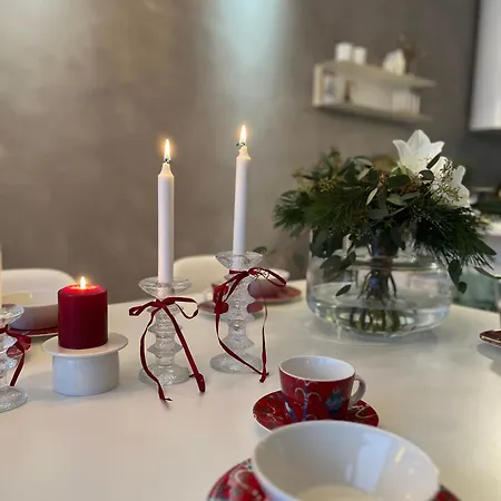 Arctic Riverside Villa