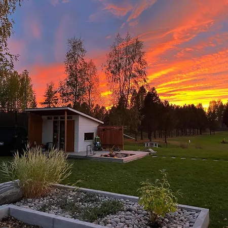 Arctic Riverside וילה